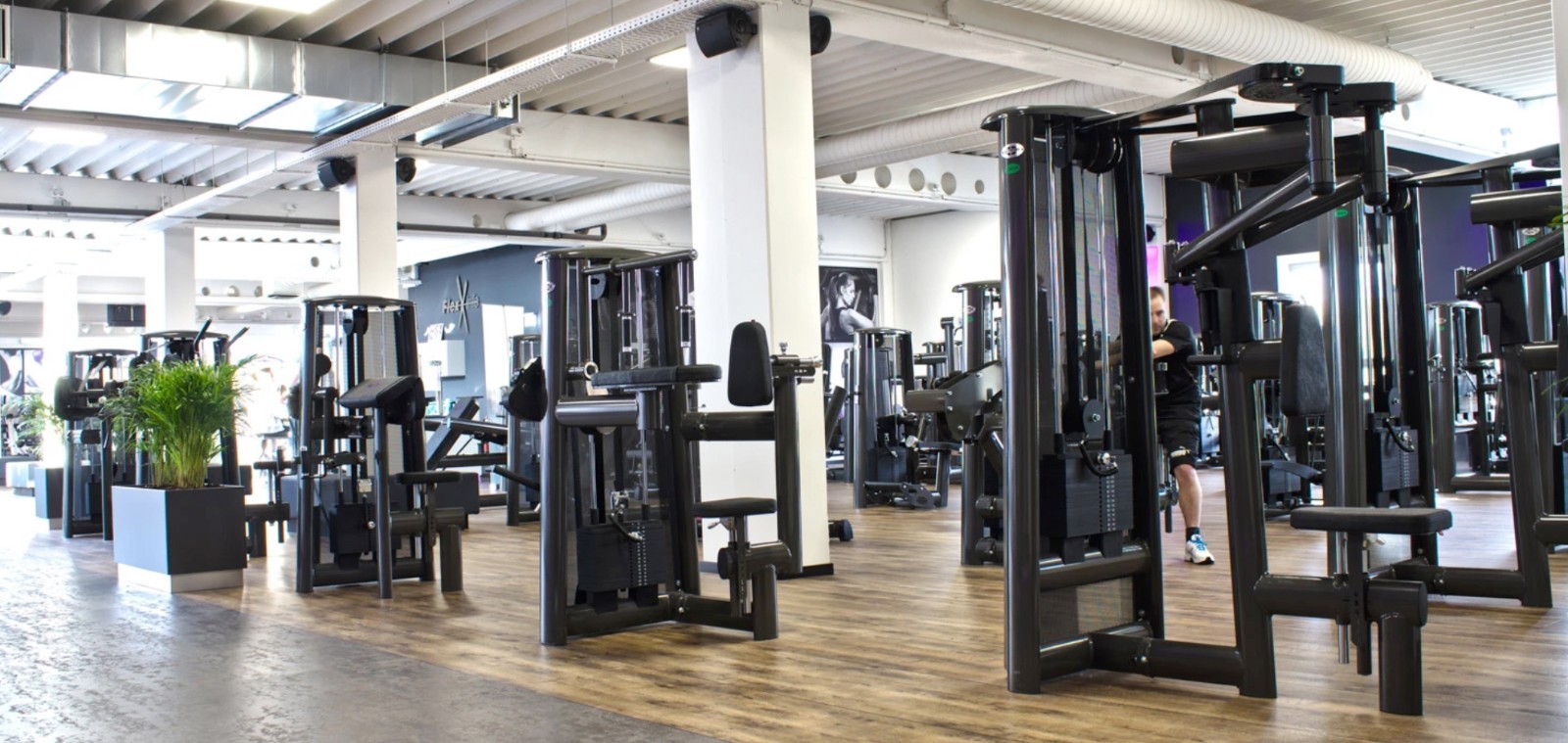 GymBox Fitness-Pin
